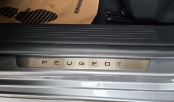
									Peugeot 308 GT full								