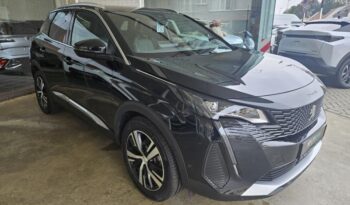 
									Peugeot 3008 GT full								