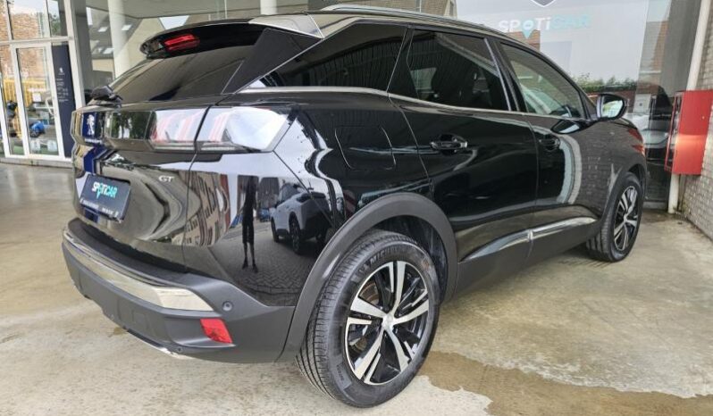 
								Peugeot 3008 GT full									