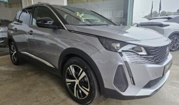 
									Peugeot 3008 GT full								