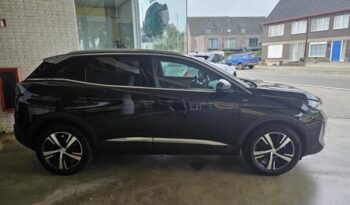 
									Peugeot 3008 GT full								