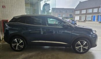 
									Peugeot 3008 GT full								