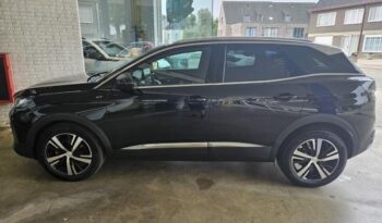 
									Peugeot 3008 GT full								