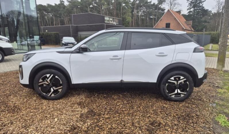
								Peugeot 2008 ALLURE full									