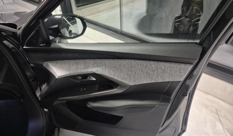 
								Peugeot 3008 GT JBL FULL OPTION full									