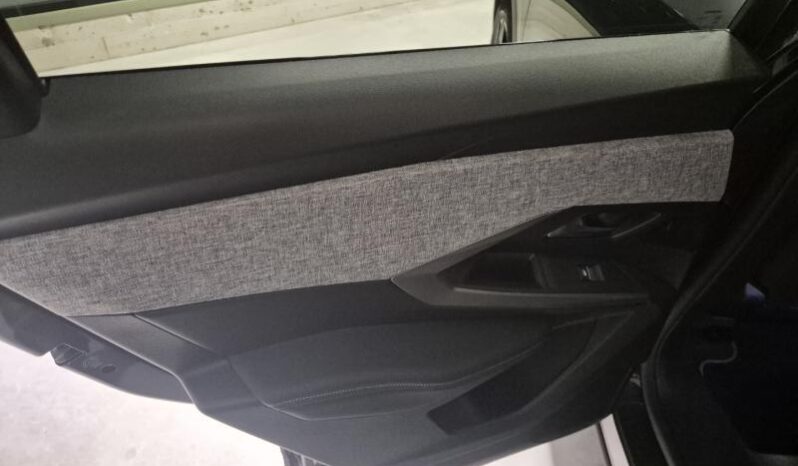 
								Peugeot 3008 GT JBL FULL OPTION full									