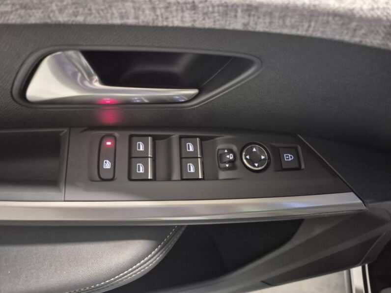 
								Peugeot 3008 GT JBL FULL OPTION full									