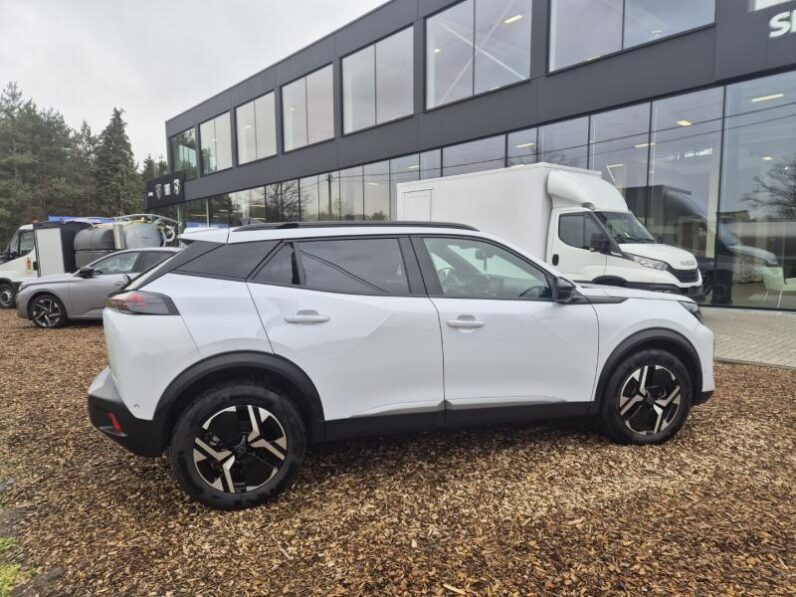 
								Peugeot 2008 ALLURE full									