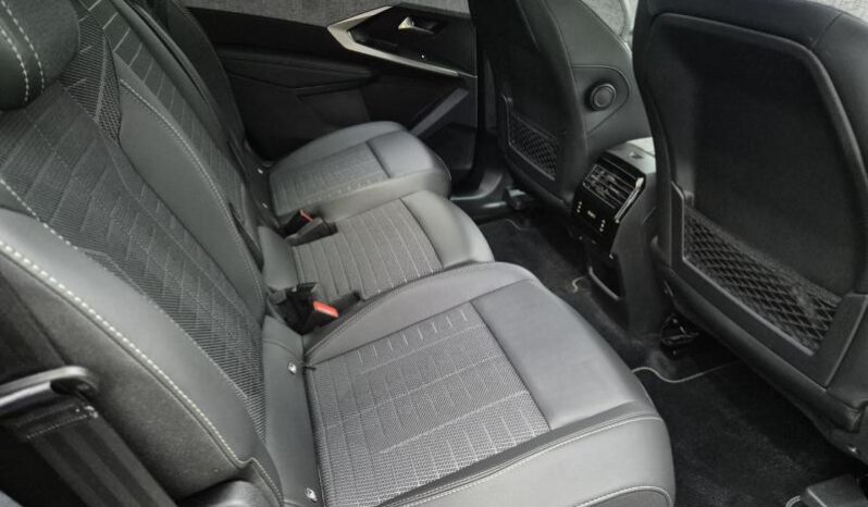 
								Peugeot 5008 GT full									