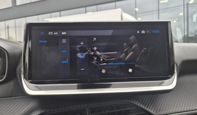 
								Peugeot 2008 ALLURE MILD HYBRIDE full									