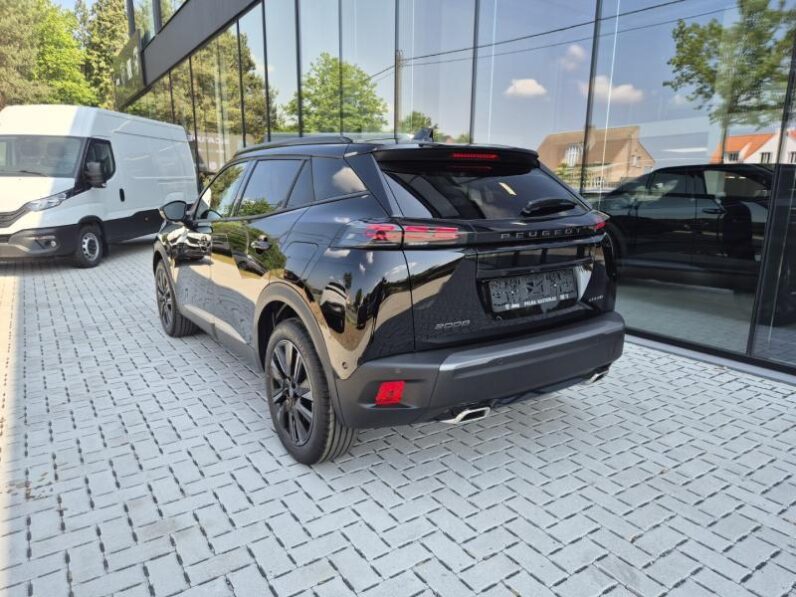 
								Peugeot 2008 GT full									