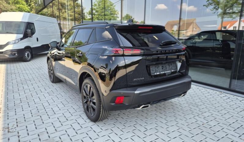 
								Peugeot 2008 GT full									