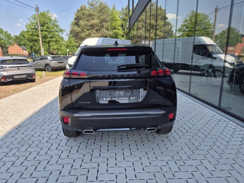 
								Peugeot 2008 GT full									