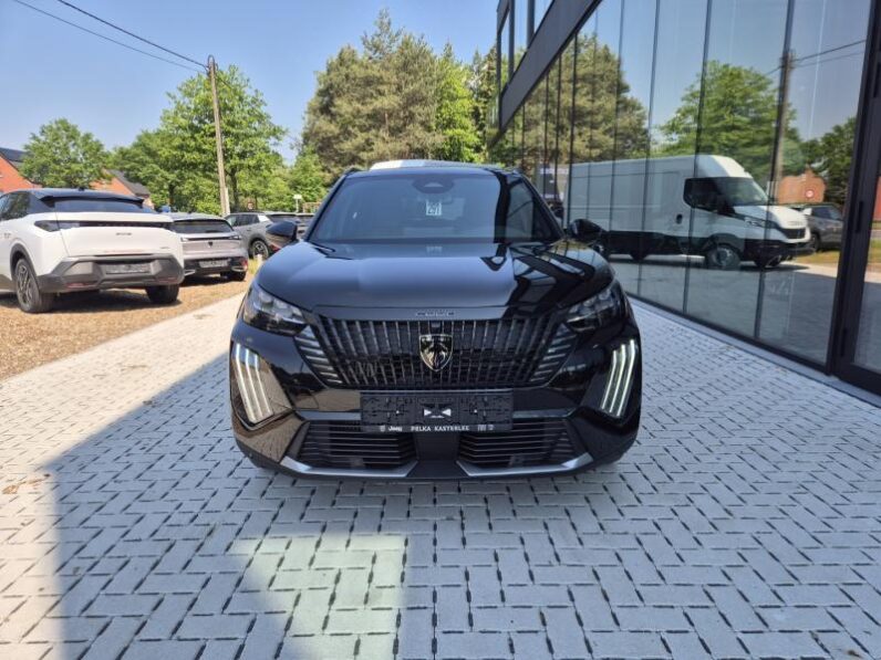 
								Peugeot 2008 GT full									