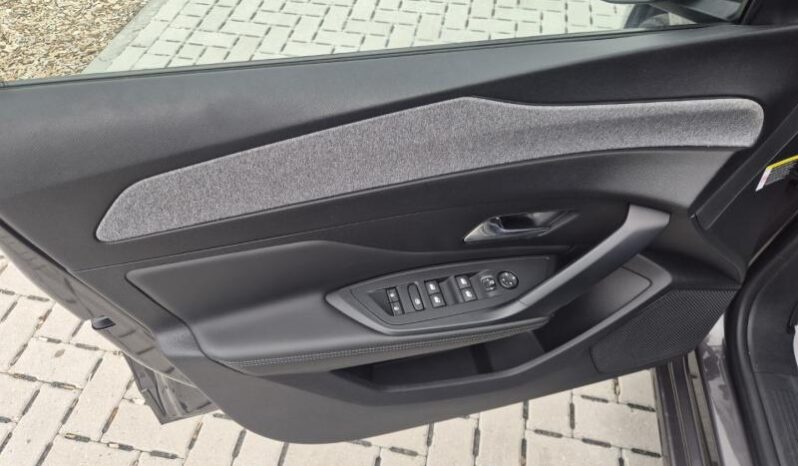 
								Peugeot 308 ALLURE PACK full									
