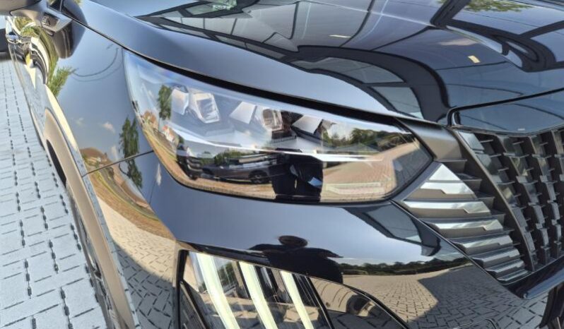 
								Peugeot 2008 GT full									