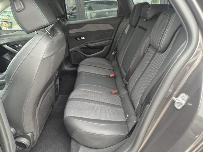 
								Peugeot 308 ALLURE PACK full									