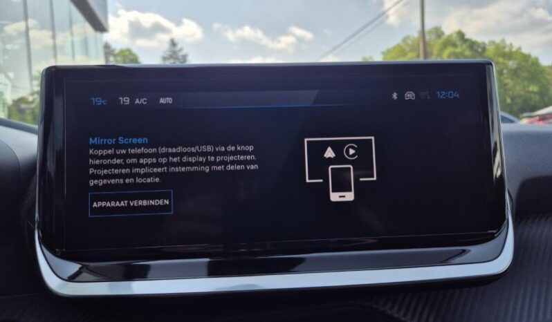 
								Peugeot 2008 ALLURE full									