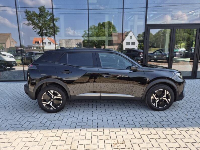 
								Peugeot 2008 ALLURE full									