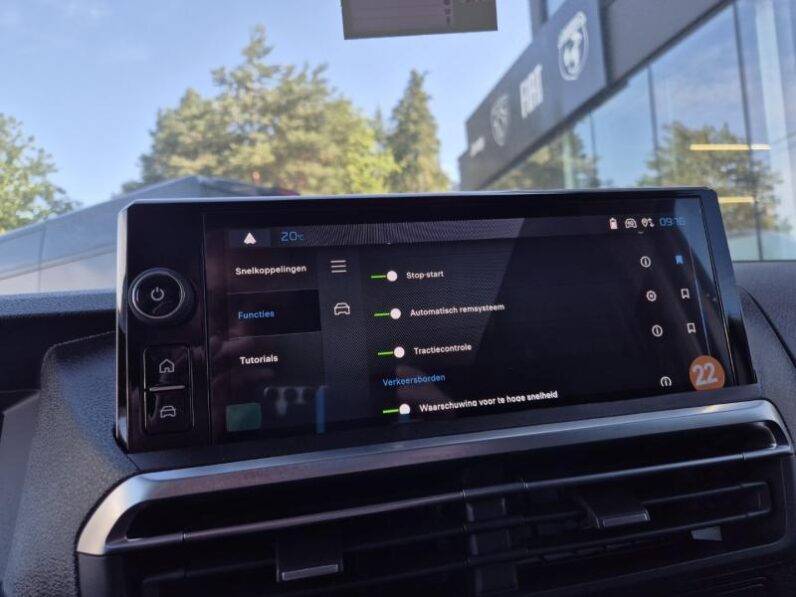 
								Peugeot Expert L3 DYNAMIC SURROUND VISION full									