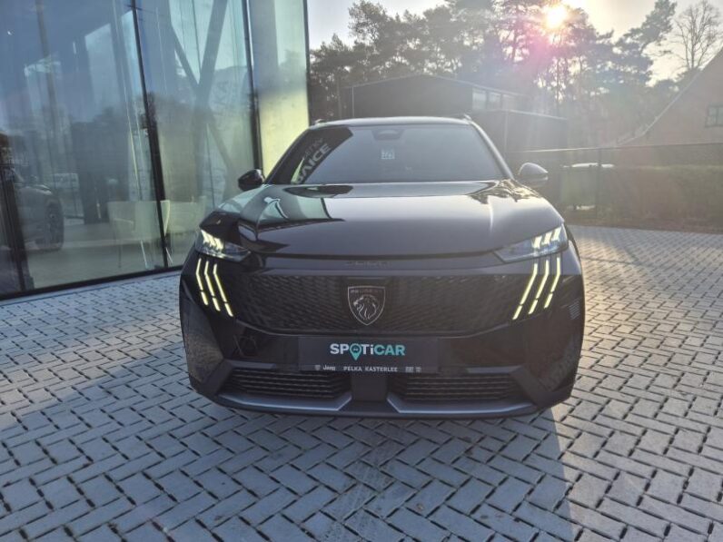 
								Peugeot 5008 GT ULTIMATE full									