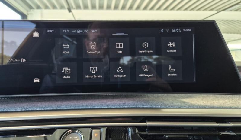 
								Peugeot 5008 GT ULTIMATE full									