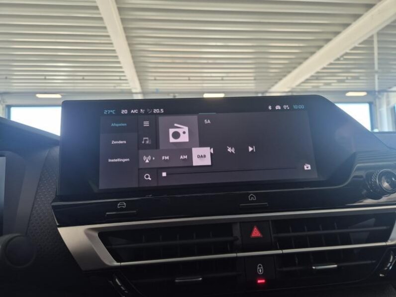 
								Citroen C4 X MAX full									