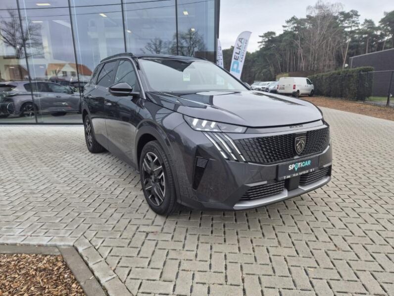 
								Peugeot 5008 GT ULTIMATE full									