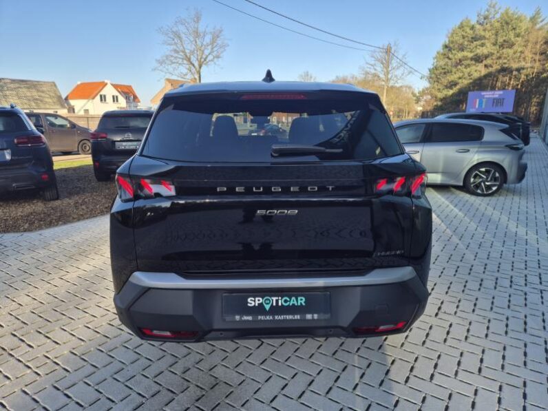 
								Peugeot 5008 GT ULTIMATE full									