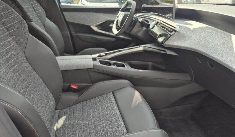 
								Peugeot 3008 ALLURE full									