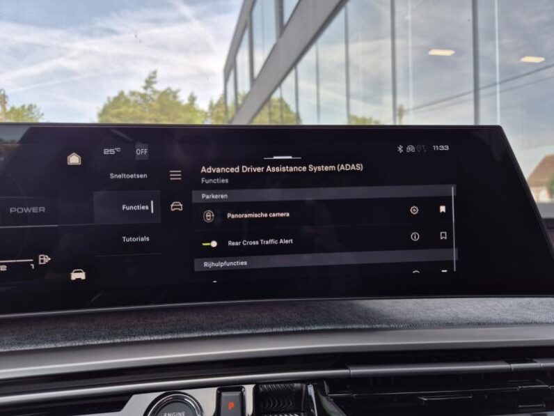 
								Peugeot 5008 GT EXCLUSIVE full									