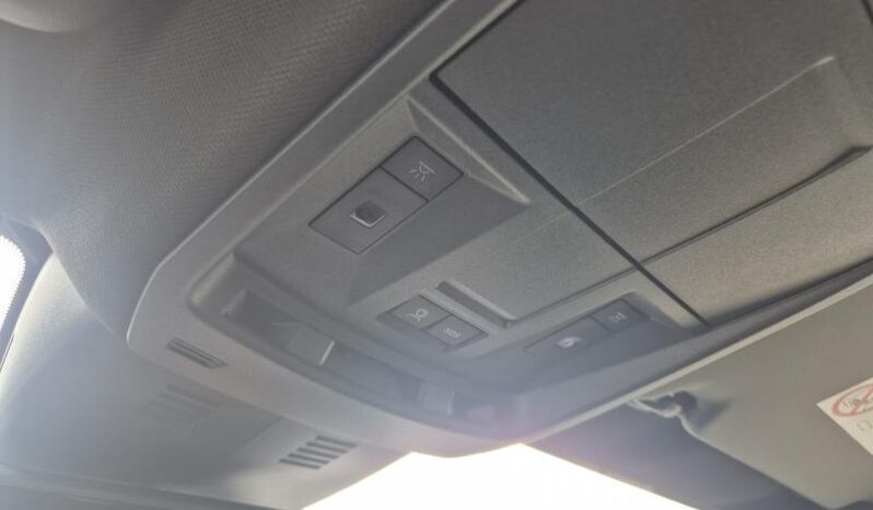 
								Peugeot 3008 ALLURE full									