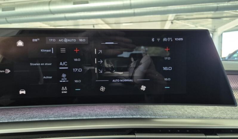 
								Peugeot 5008 GT ULTIMATE full									