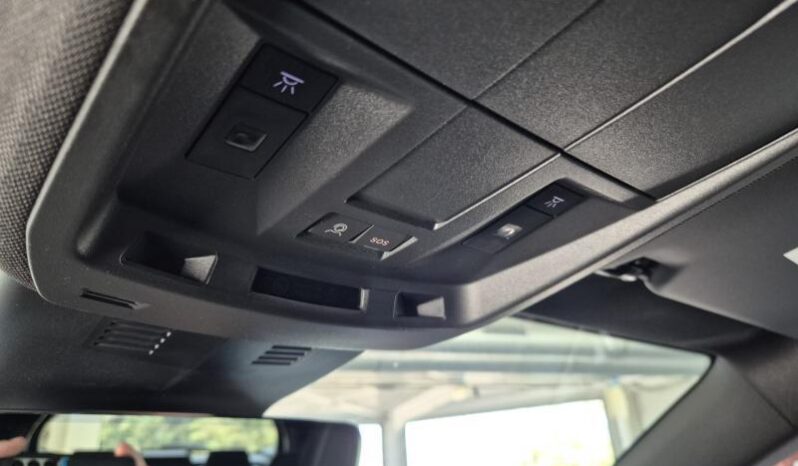 
								Peugeot 5008 GT ULTIMATE full									