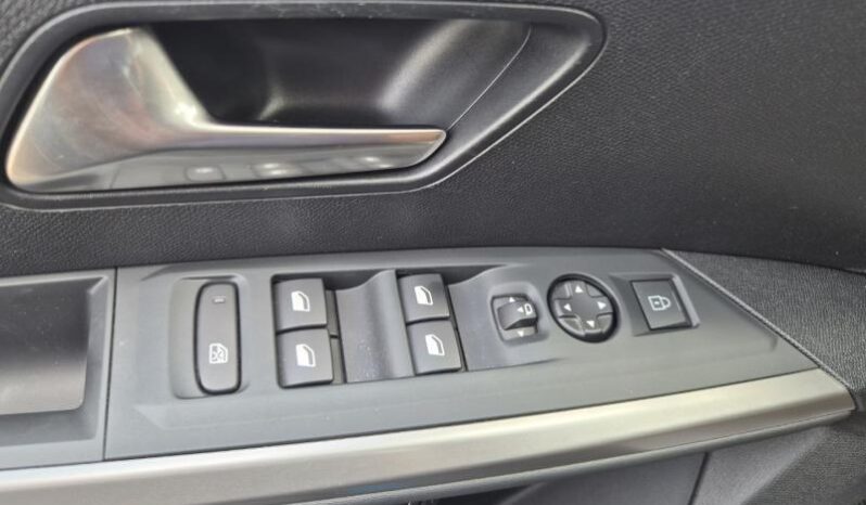 
								Peugeot 3008 ALLURE full									