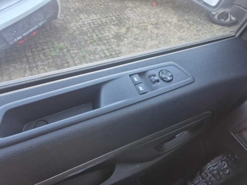 
								Peugeot Expert L3 DYNAMIC SURROUND VISION full									
