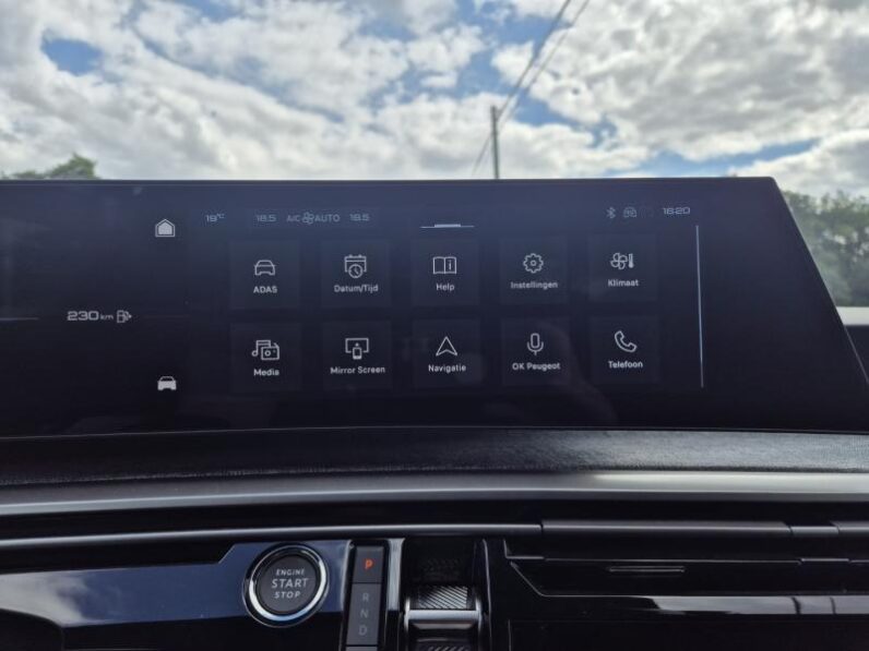 
								Peugeot 3008 ALLURE full									