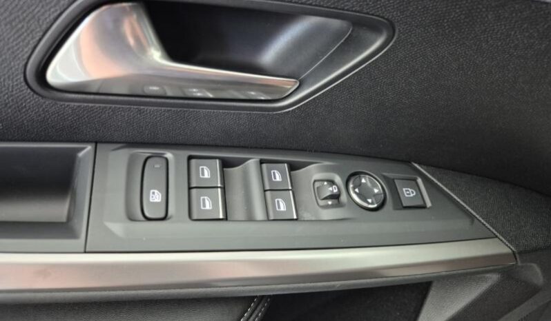 
								Peugeot 5008 GT ULTIMATE full									