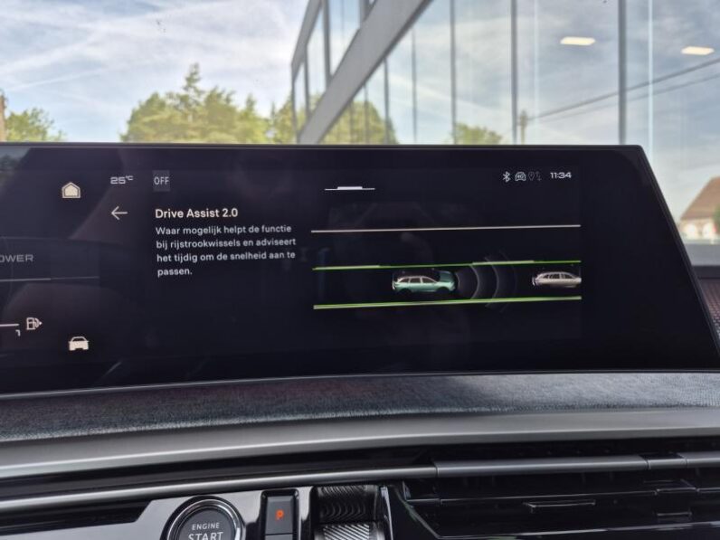 
								Peugeot 5008 GT EXCLUSIVE full									