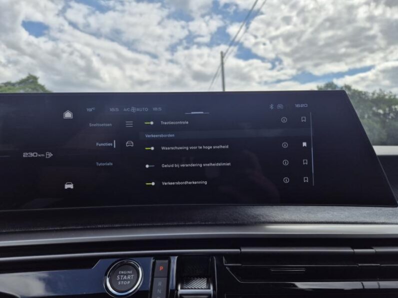 
								Peugeot 3008 ALLURE full									
