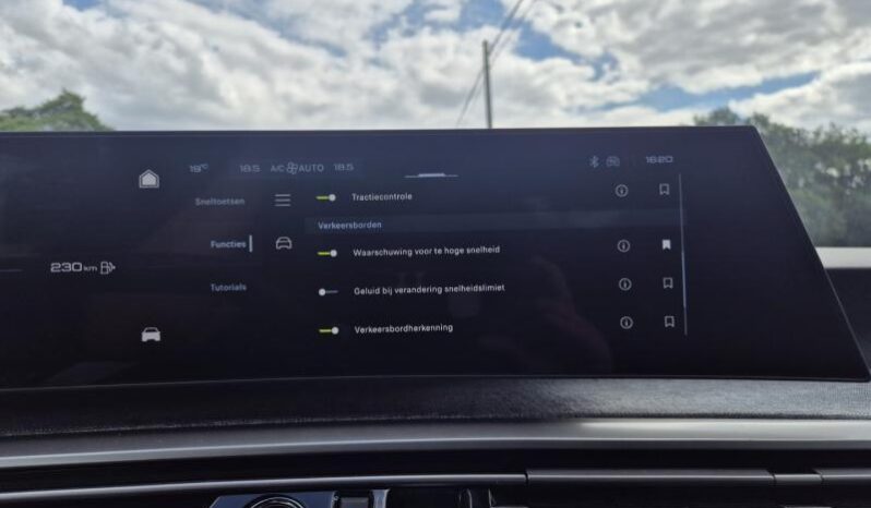 
								Peugeot 3008 ALLURE full									