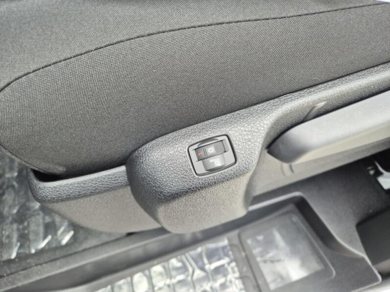 
								Peugeot Expert L2 DYNAMIC VISION PACK full									