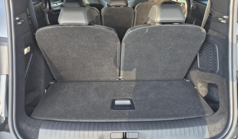 
								Peugeot 5008 GT ULTIMATE full									