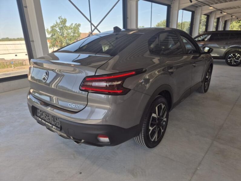 
								Citroen C4 X MAX full									