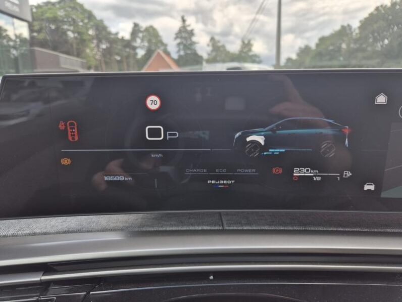 
								Peugeot 3008 ALLURE full									