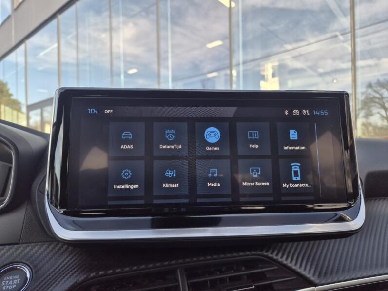 
								Peugeot 2008 ALLURE MILD HYBRIDE full									