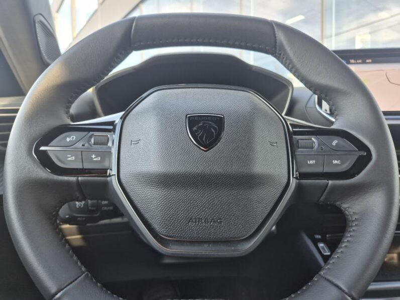 
								Peugeot 2008 ALLURE MILD HYBRIDE full									