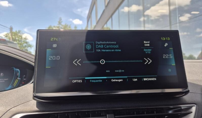 
								Peugeot 3008 ALLURE PACK PLUGIN HYBRIDE full									