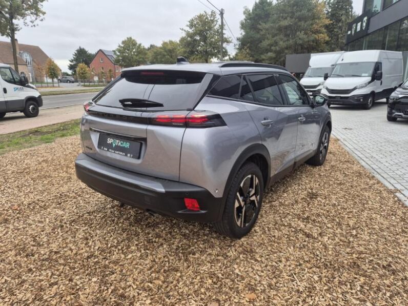 
								Peugeot 2008 ALLURE full									