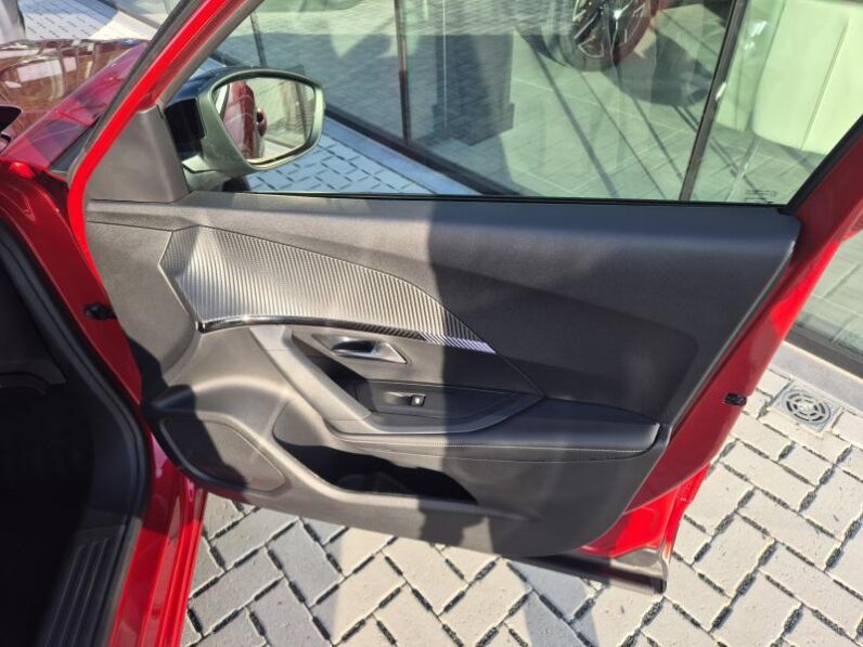 
								Peugeot 2008 ALLURE MILD HYBRIDE full									